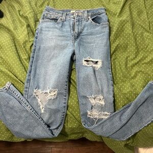Levi's High Rise Distressed Blue Jeans